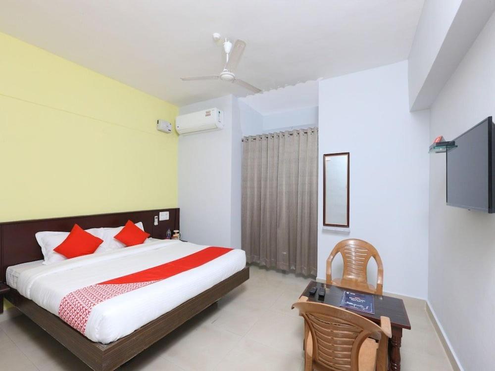 Sai Golden Rooms Tirupati Exterior foto